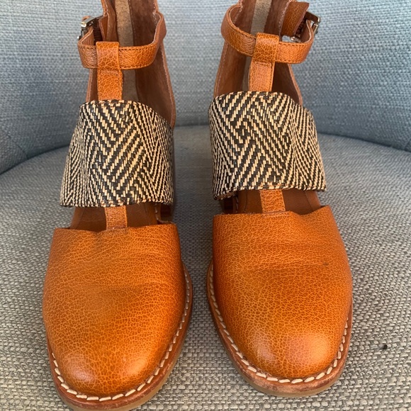 Jeffrey Campbell Melina Cut-Out Bootie - Picture 5 of 6